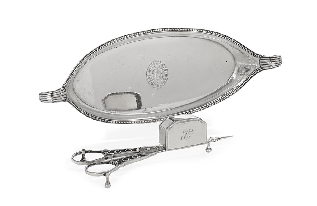 Georgian Sterling Silver Snuffer and Tray (1 of 1)