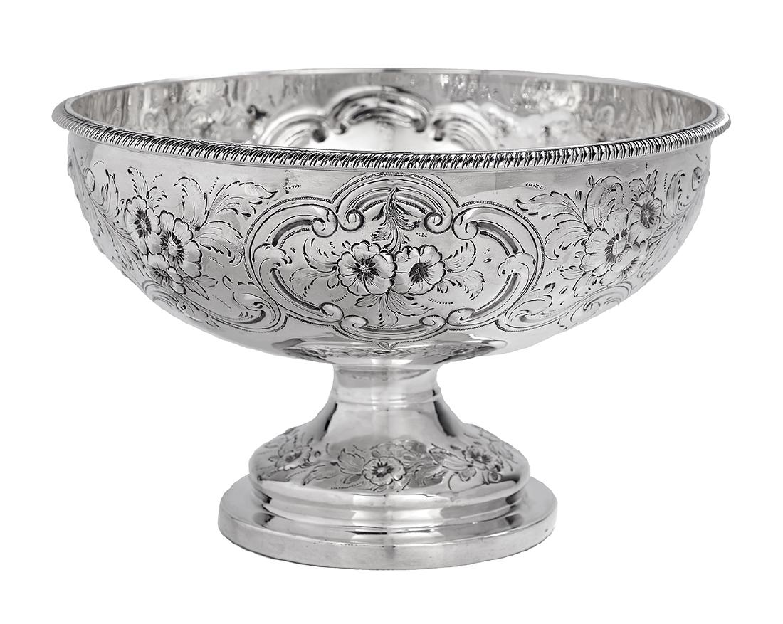 Paul Storr (1771-1844) Sterling Silver Fruit Bowl (1 of 1)