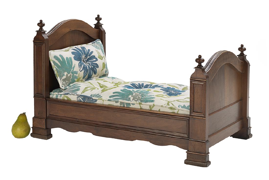 Louis-Philippe Walnut "Dog's Bed" (1 of 2)
