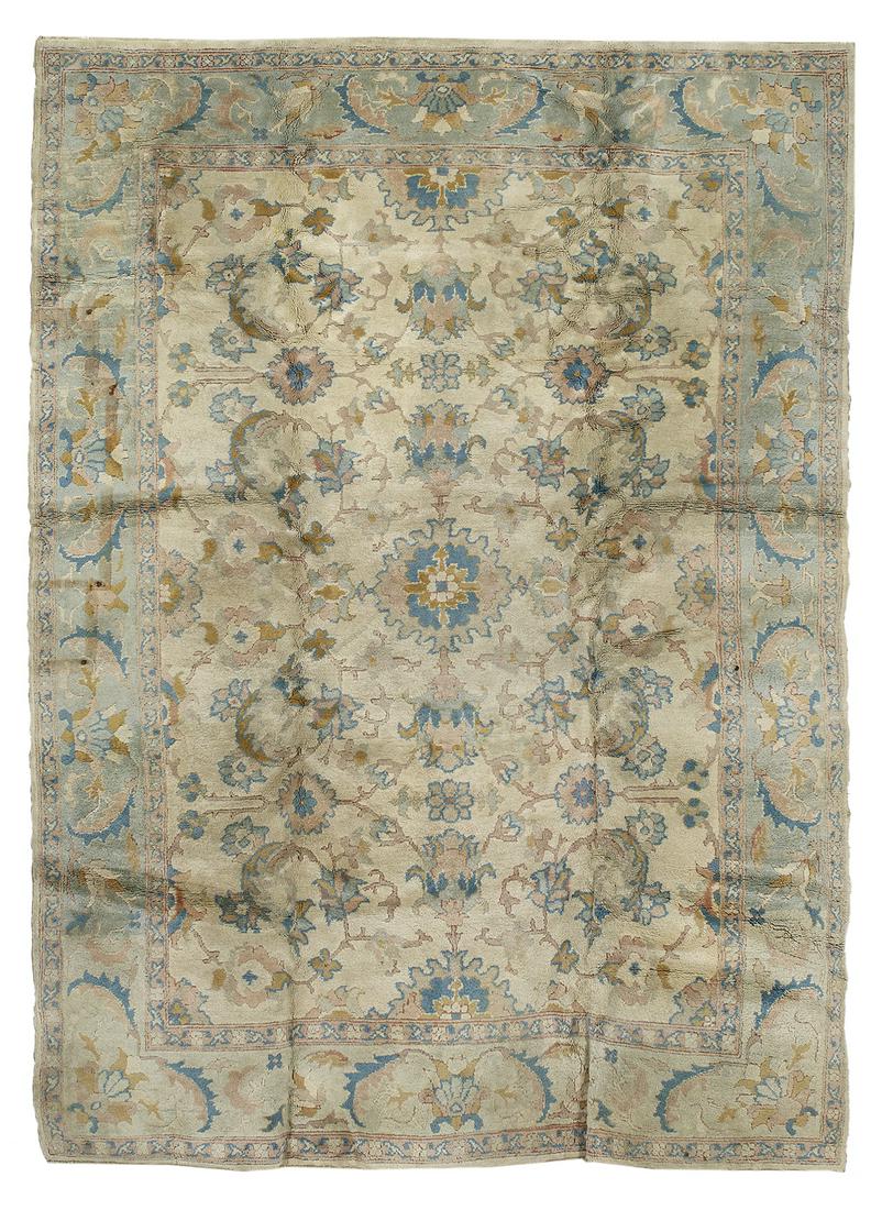 Oushak Carpet (1 of 1)