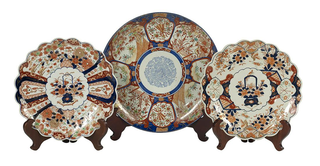 Group of Three Japanese Imari Porcelain Pieces (1 of 1)
