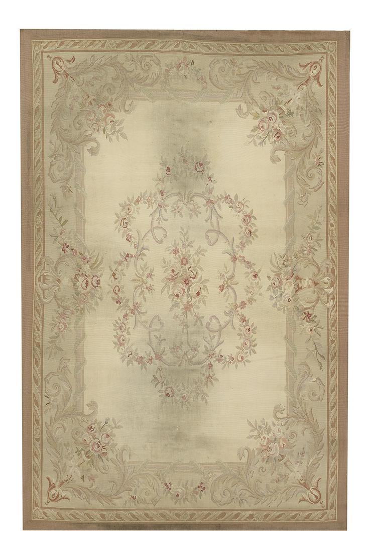 Semi-Antique Aubusson Carpet: Semi-Antique Aubusson Carpet 6' 3" x 9' 8"