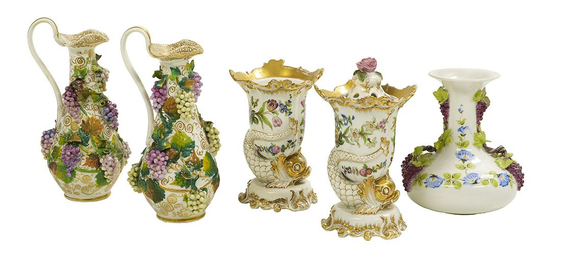 Five Pieces of Jacob Petit Paris Porcelain (1 of 6)