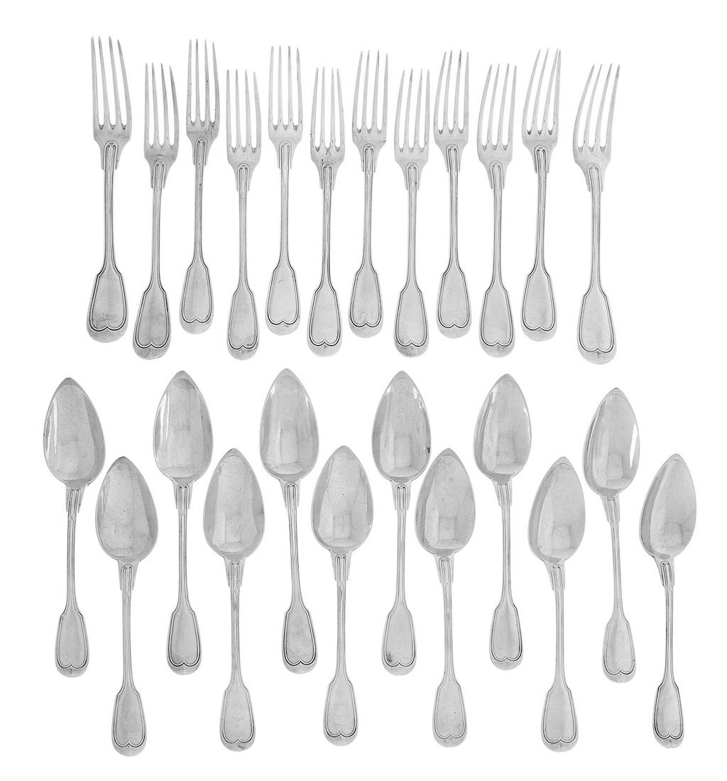 Second Empire "Fiddle Thread" Silver Flatware Set: Second Empire "Fiddle Thread" Silver Flatware Set third quarter 19th century, Paris, by Pierre Elvire Queille (1834-1896), including a dozen each place forks and place spoons, monogrammed "LR", conjoi
