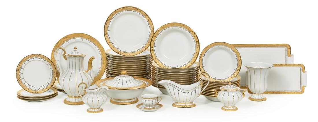 Meissen "Gold Leaf"-Pattern Porcelain Service (1 of 3)