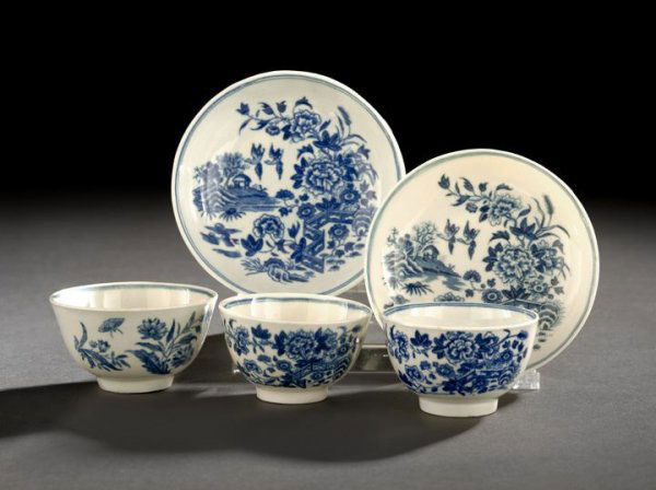 Five-Piece English Tea Bowl and Saucer Set: Assembled Five-Piece English Blue and White Tea Bowl and Saucer Set, including a good Caughley, Shropshire, tea bowl and saucer, 1775-1790, in "Chinese Fence" decor, a similar Worcester printed tea bo