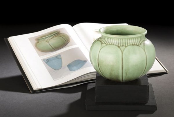 Good Shearwater Pottery Green Vase: Good Shearwater Pottery Green Vase, ca. 1940, thrown by Peter Anderson (1901-1984) and carved by James McConnell Anderson (1907-1998), of lobed form, the base with an impressed, arched Shearwater mark