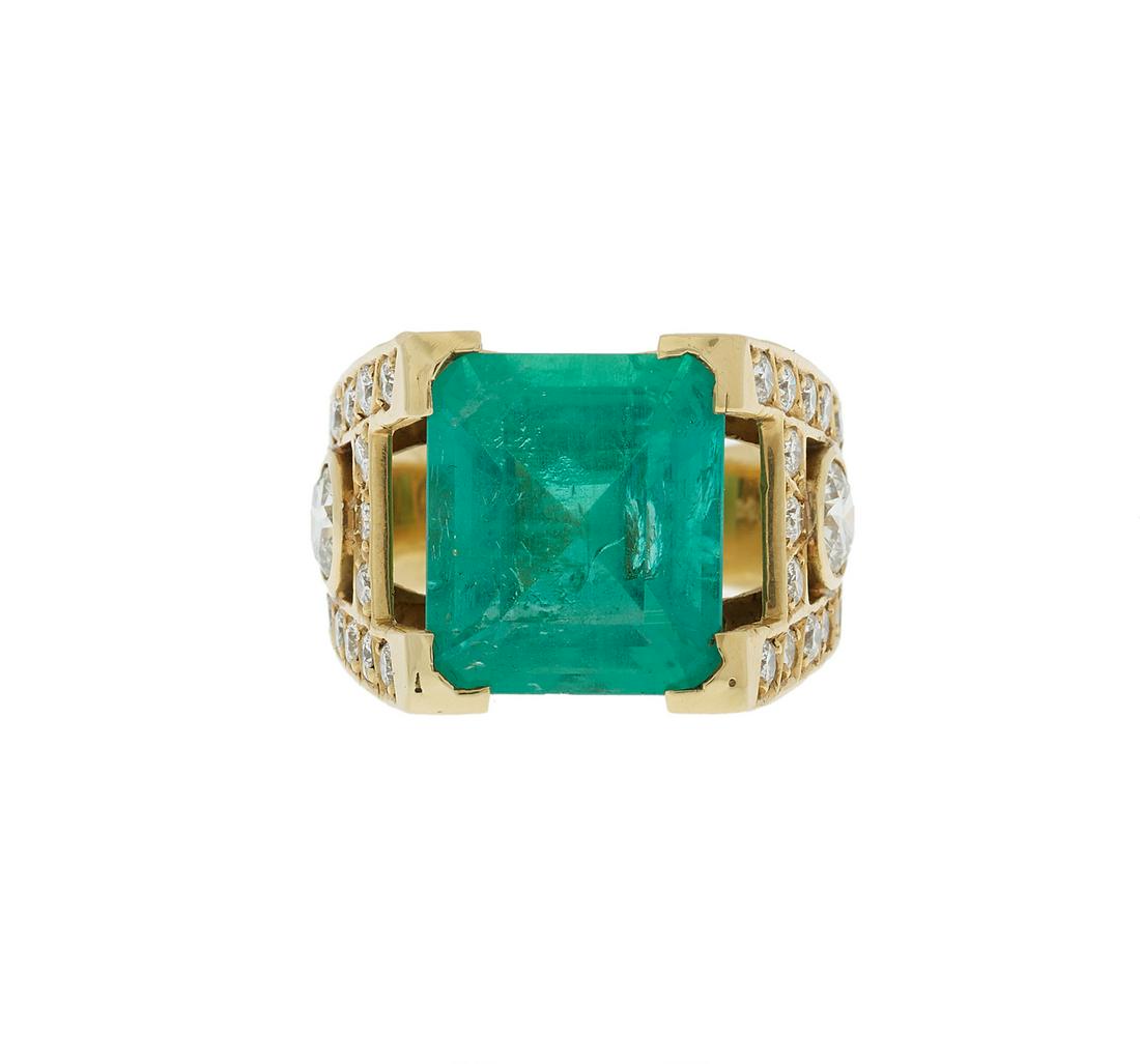 Emerald and Diamond Ring (1 of 2)