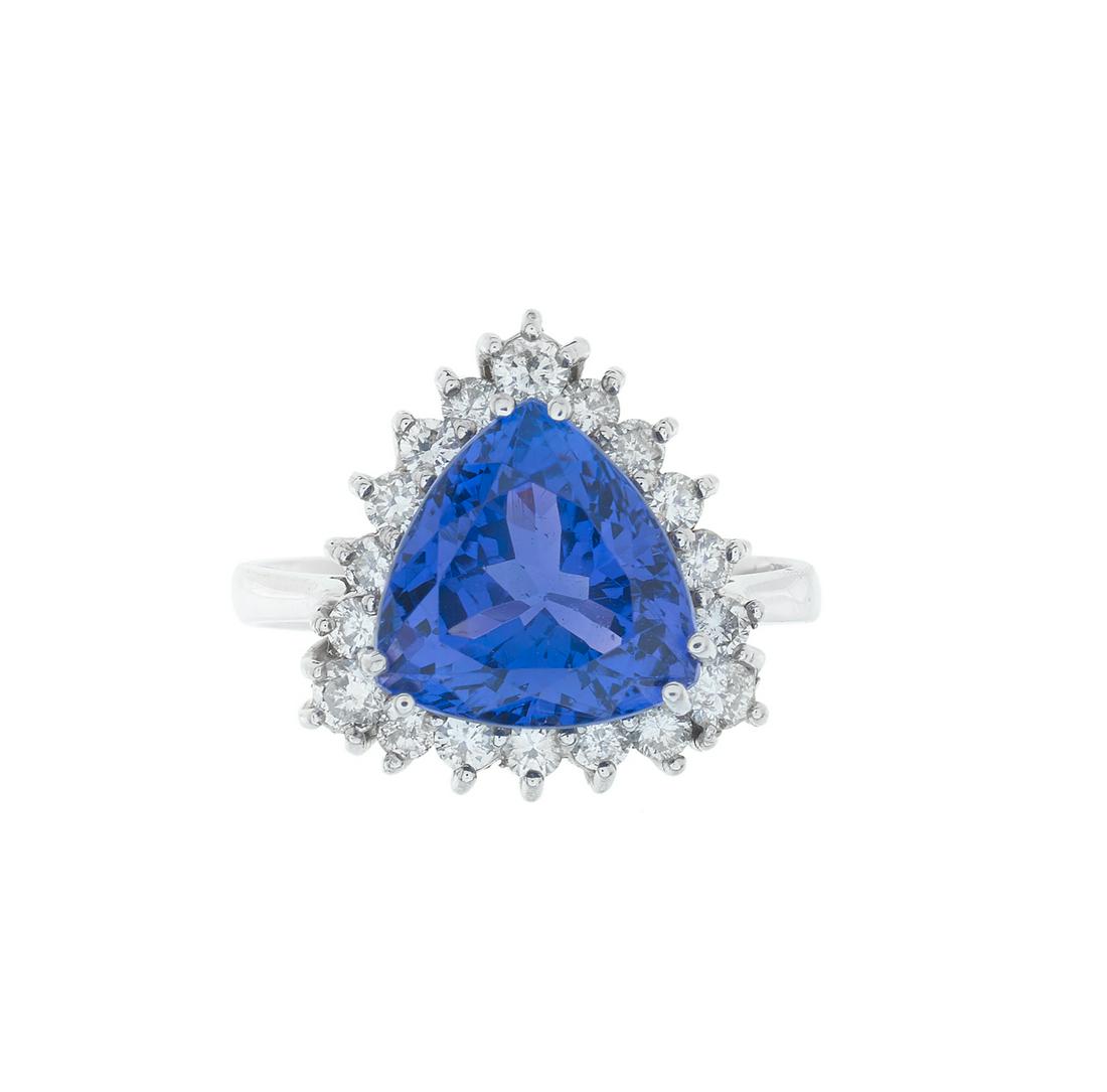 Tanzanite and Diamond Ring (1 of 1)