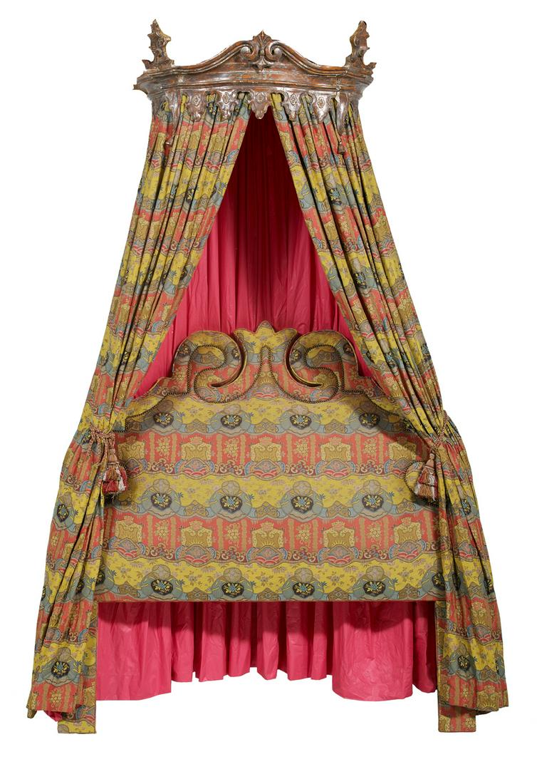 Italian King-Size Bed Canopy Suite (1 of 3)