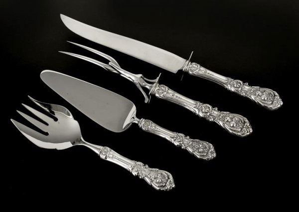 Four Reed & Barton "Francis I" Serving Pieces: Four Reed & Barton "Francis I"-Pattern Sterling Silver-Handled Serving Pieces, the pattern designed in 1907 by Ernest Meyers, Taunton, Massachusetts, including a large carving set with knife, l. 13-1/
