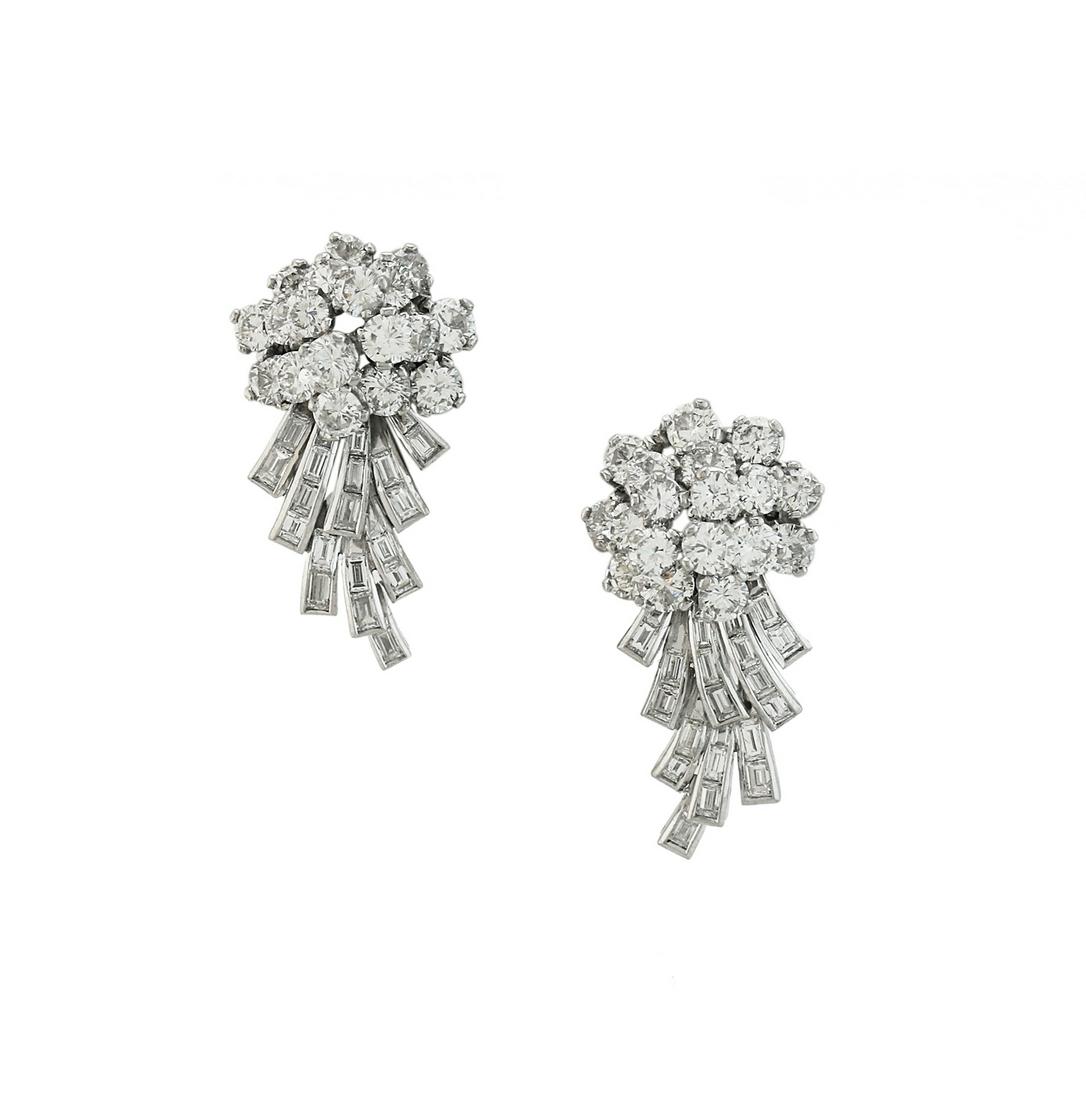 Fine Pair of Art Moderne Diamond Ear Clips (1 of 2)