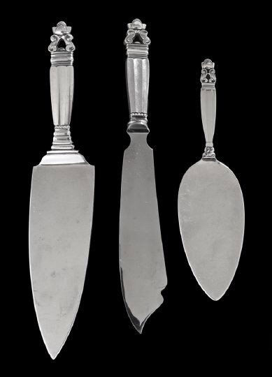 Three Georg Jensen "Acorn" Pattern Serving Pieces: Three Georg Jensen Sterling Silver "Acorn" Pattern Serving Pieces, the pattern designed in 1915 by Johan Rhode (1856-1935), Copenhagen, Denmark, with the post-1945 Jensen mark, including a small tart 