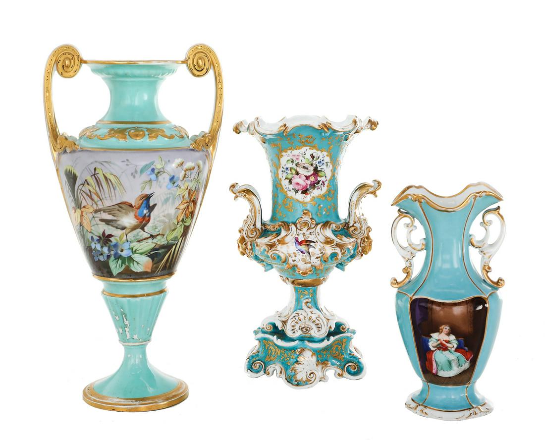 Three Paris Porcelain Vases (1 of 3)