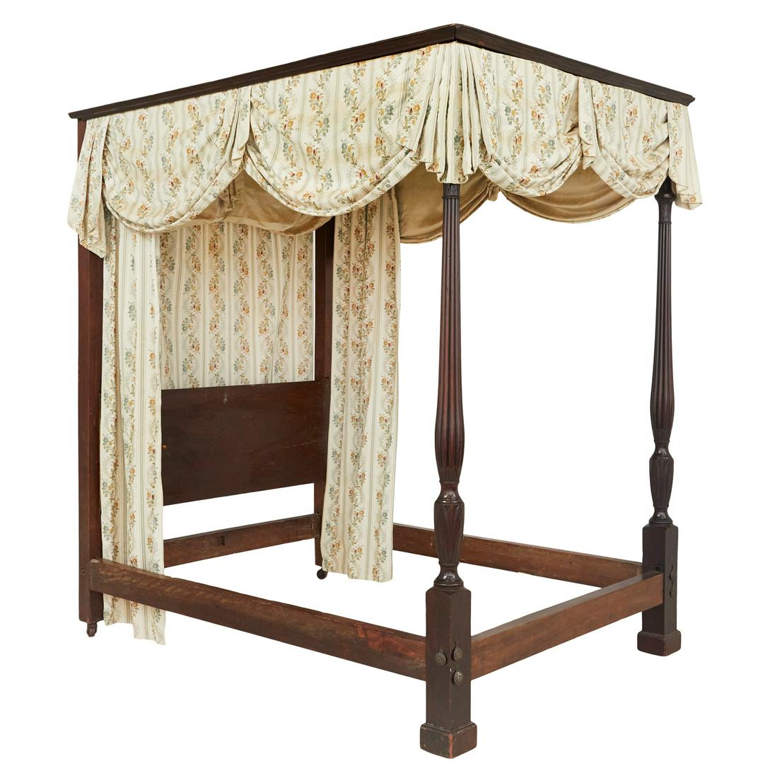 Sheraton Mahogany Four-Post Canopy Bed (1 of 2)