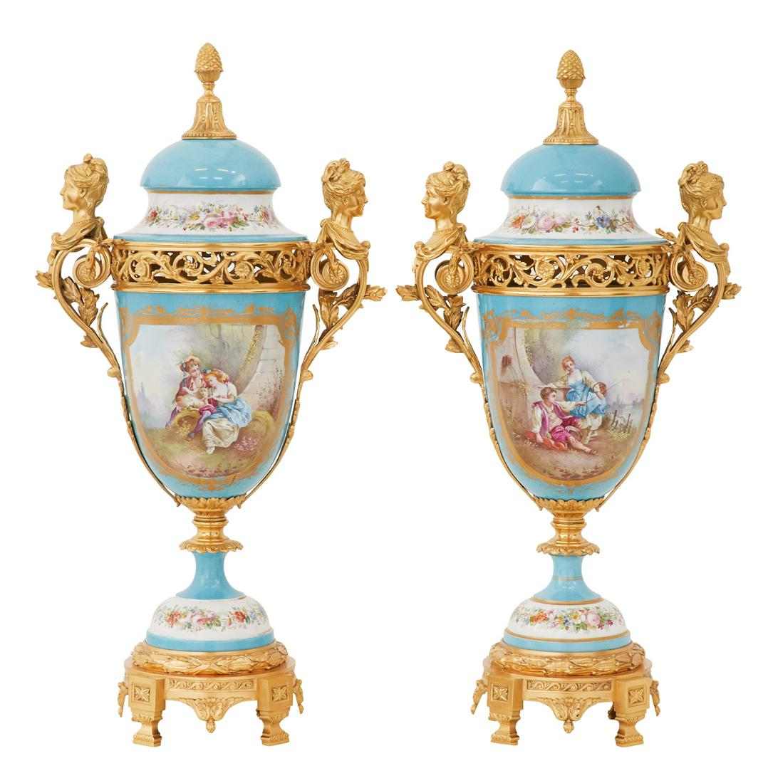 Pair of  French Porcelain Potpourri Urns (1 of 8)