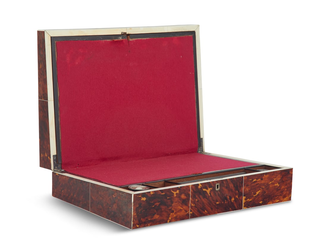 Rare George III Tortoiseshell Writing Slope: Rare English George III Tortoiseshell Writing Slope ca. 1800, veneered in segmented tortoiseshell, the cover with a monogrammed silver panel, and four corner silver studs, the interior with a felt-lin