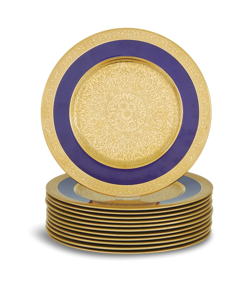 Set Of Twelve Lenox Dinner Plates Auction