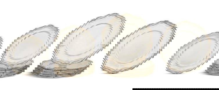 Set of Cartier Sterling Silver Service Plates: Fine Set of Cartier Sterling Silver Service Plates first quarter 20th century, by Dominick & Haff for Cartier, New York, including ten dinner size, dia. 11"; and twelve salad/dessert size, dia. 8-1/2