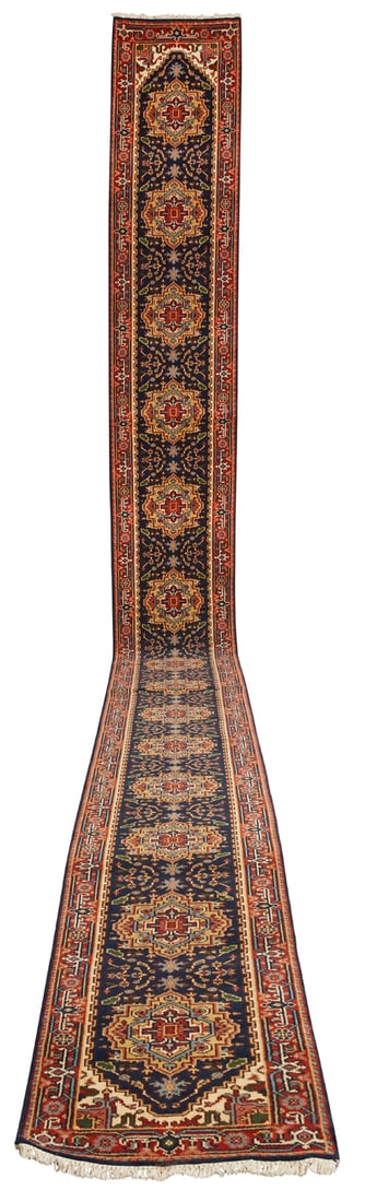 Agra Serapi Runner (1 of 1)