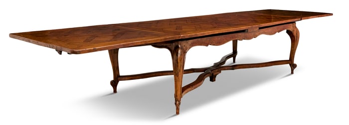 Provincial Louis XV-Style Draw-Leaf Dining Table