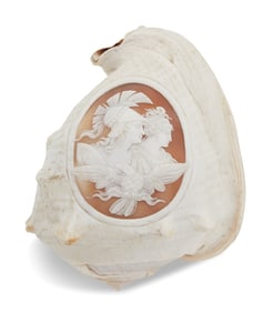 Italian Neoclassical Cameo-Carved Sardonyx Shell