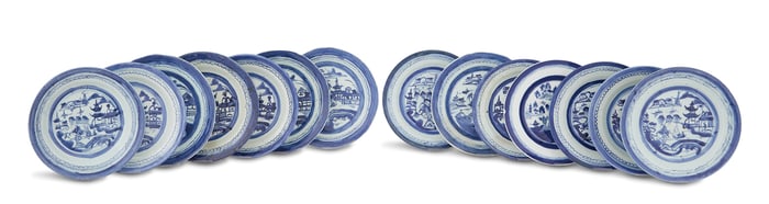 Fourteen Canton Porcelain Dinner Plates