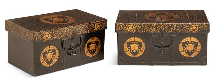 Japanese Lacquered Nagamochi Traveling Chests