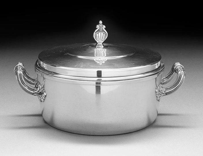 Old Sheffield Plate Vegetable Dish: Old Sheffield Plate Vegetable Dish, first quarter 19th century, by Matthew Boulton, Birmingham, of squat cylindrical form with acanthus-mounted addorsed scroll handles, with an electroplated lid of la