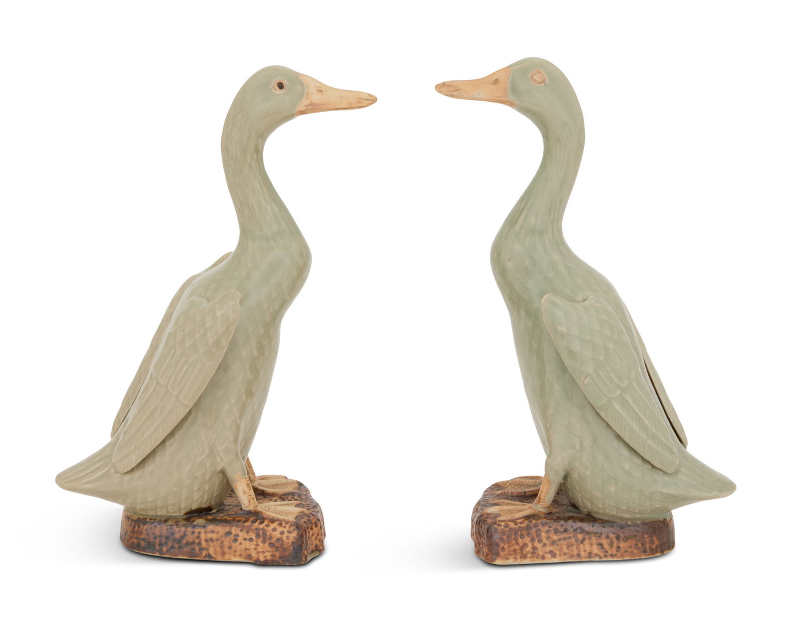 Pair of Chinese Export Porcelain Ducks (1 of 4)