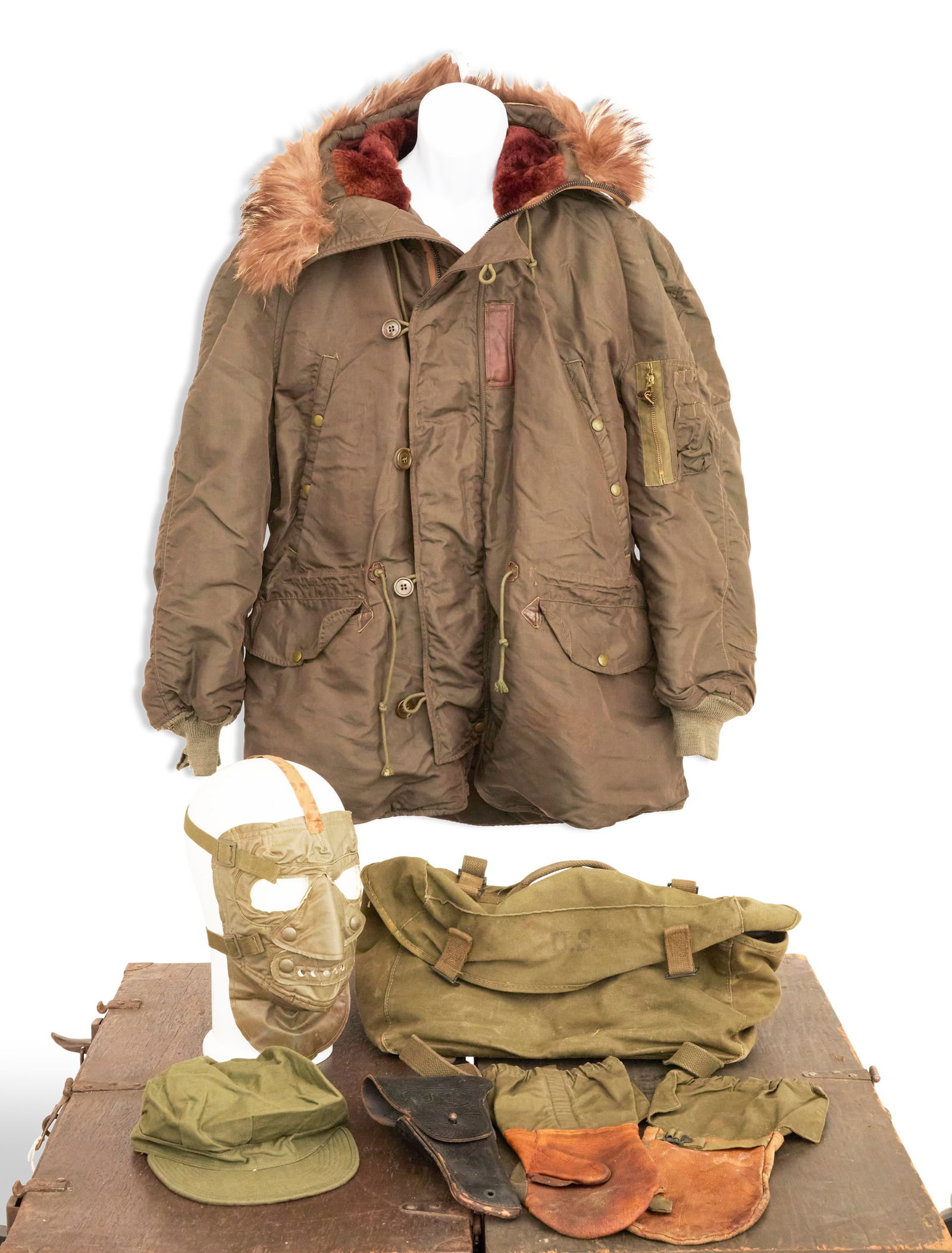 Post-WWII Cold Weather and Other Gear: Post-WWII Cold Weather and Other Gearincluding:M1951 mitten-shells, separated trigger finger (size M), an OG-107 cotton utility cap dated 1953 (size 7), an M-45 cargo field pack dated 1951, a 1911 bla