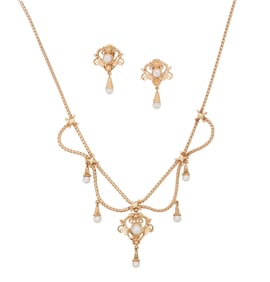 Pearl and Gold Pendant Necklace and Ear Clips