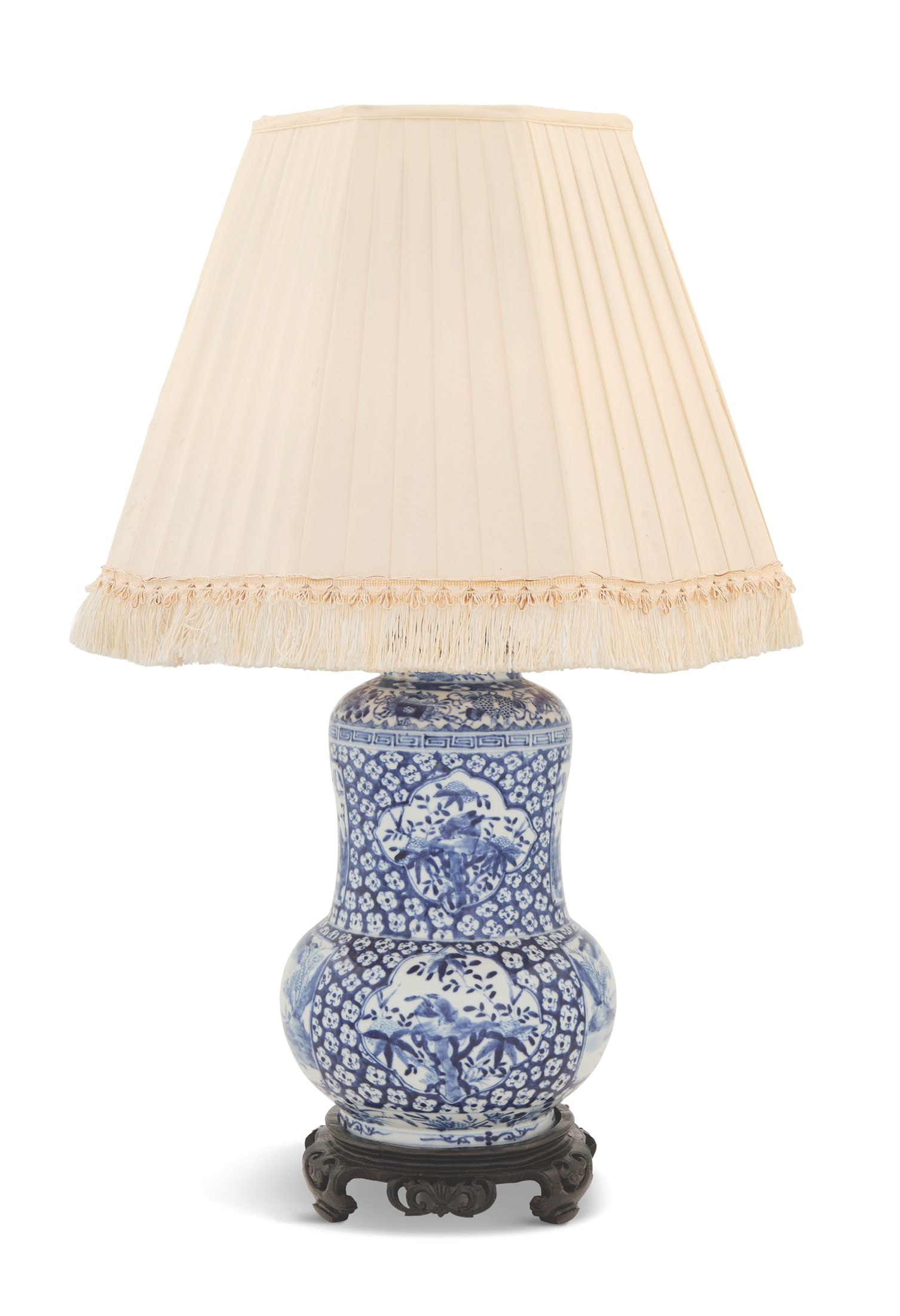 Chinese Export Blue and White Covered Lamp (1 of 4)