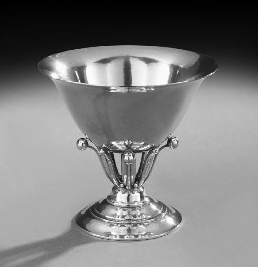Georg Jensen Sterling Silver Bowl Number 17A: Georg Jensen Sterling Silver Bowl Number 17A, designed in 1912 by Johan Rohde (1856-1935), Copenhagen, with the Jensen mark in use 1933-1934, h. 4-1/8", dia. 4-3/8", 5.98 t. oz.