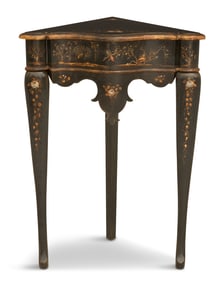 Chinoiserie-Decorated Corner Table