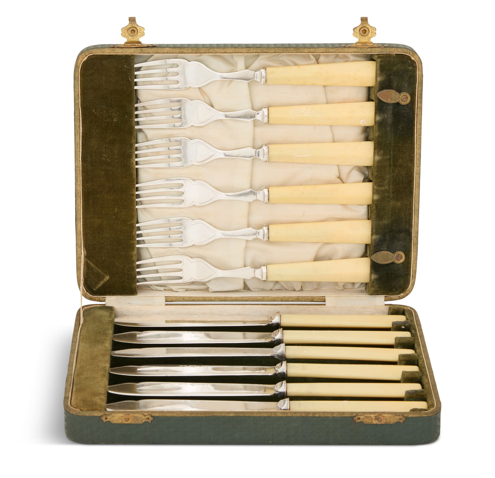 Cased Victorian Silverplate Fish Set (1 of 2)