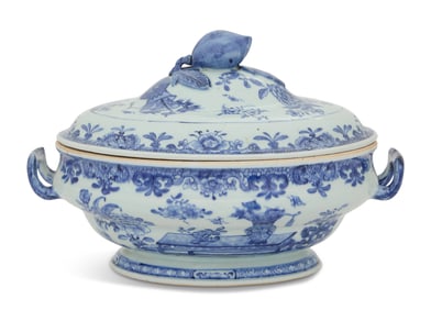 Chinese Export Porcelain Tureen