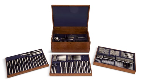 Extensive English Silverplate Cutlery Canteen
