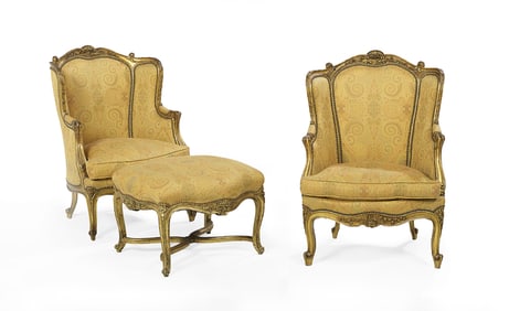 Pair of  Bergeres avec Oreilles and a Stool