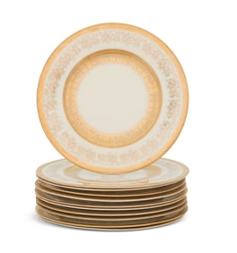 Eleven "Victor Mayer" Porcelain Dinner Plates
