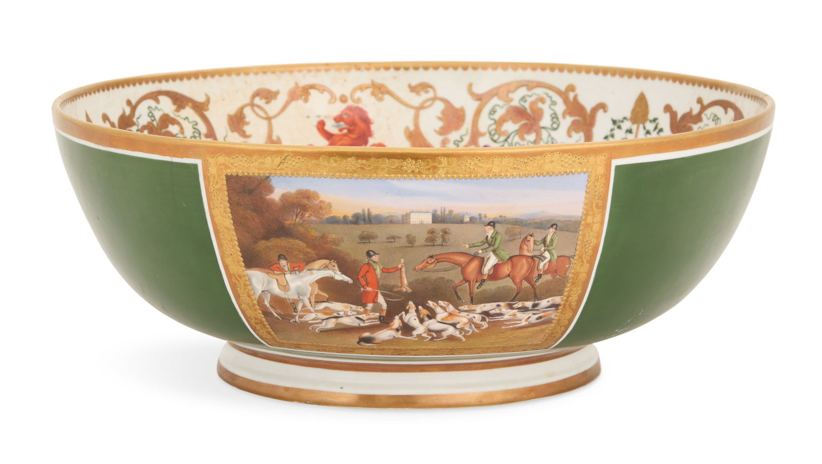 Rare Chamberlain's Worcester Porcelain Hunt Bowl: Rare Chamberlain's Worcester Porcelain Hunt Bowl 1816-1840, the outside decorated with three polychrome-painted views of a hunt, framed with raised grapes, against a green ground, the elaborately