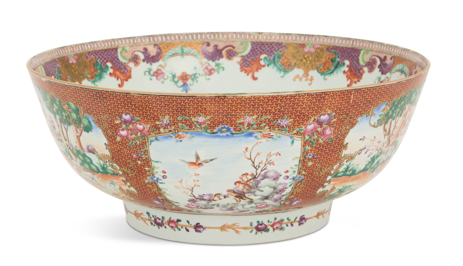 Large Chinese Export Porcelain Punch Bowl - 4