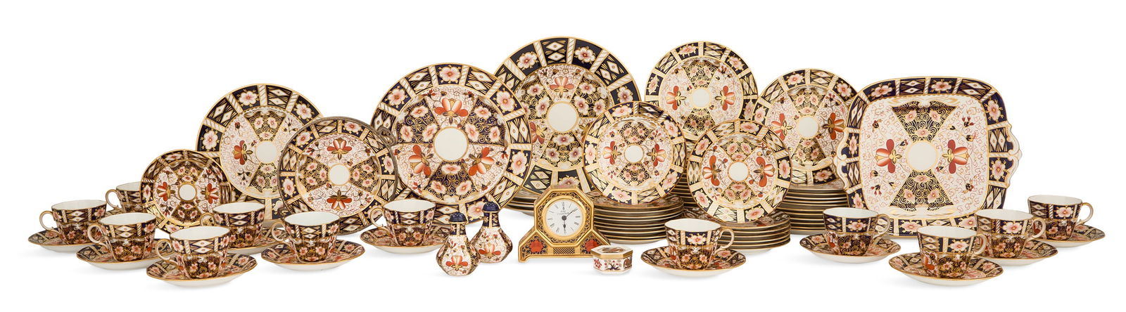 Royal Crown Derby "Imari" Dinner Service (1 of 5)