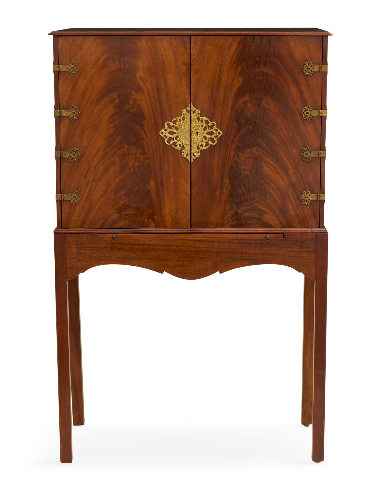 Edwardian Mahogany Collector's Cabinet-on-Stand: Edwardian Mahogany Collector's Cabinet-on-Stand ca. 1900, in the Chinese Chippendale taste, the pair of figured mahogany doors with elaborate brass hinges and lock plate, opening to an interior fitted