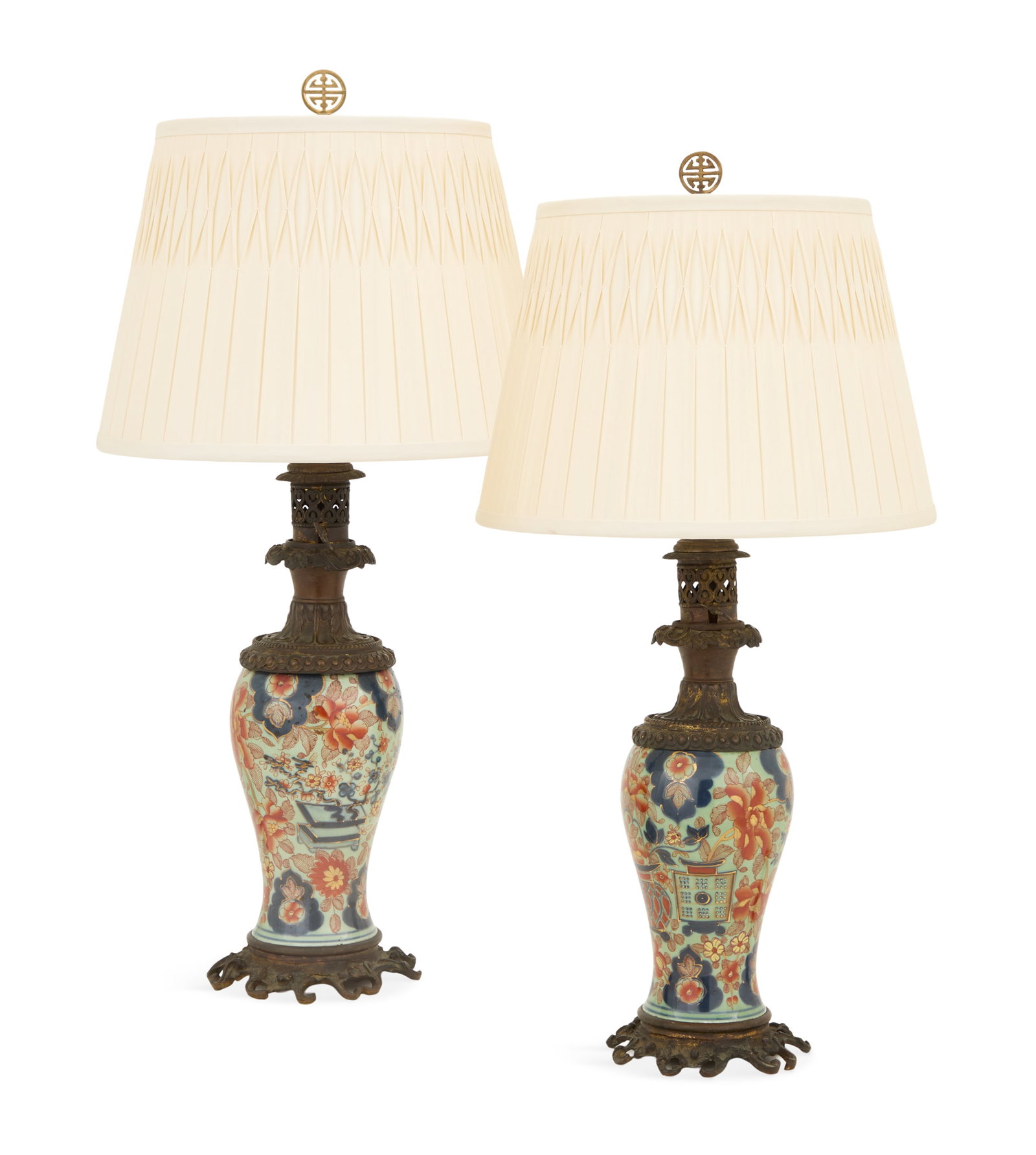 Pair of Chinese Export Porcelain Lamps: Pair of Chinese Export Bronze-Mounted Porcelain Moderator Lamps mid-19th century, the green and gold clobbered vasiform bodies in the Imari palette, with Rococo Revival gilt-bronze mounts, now electri
