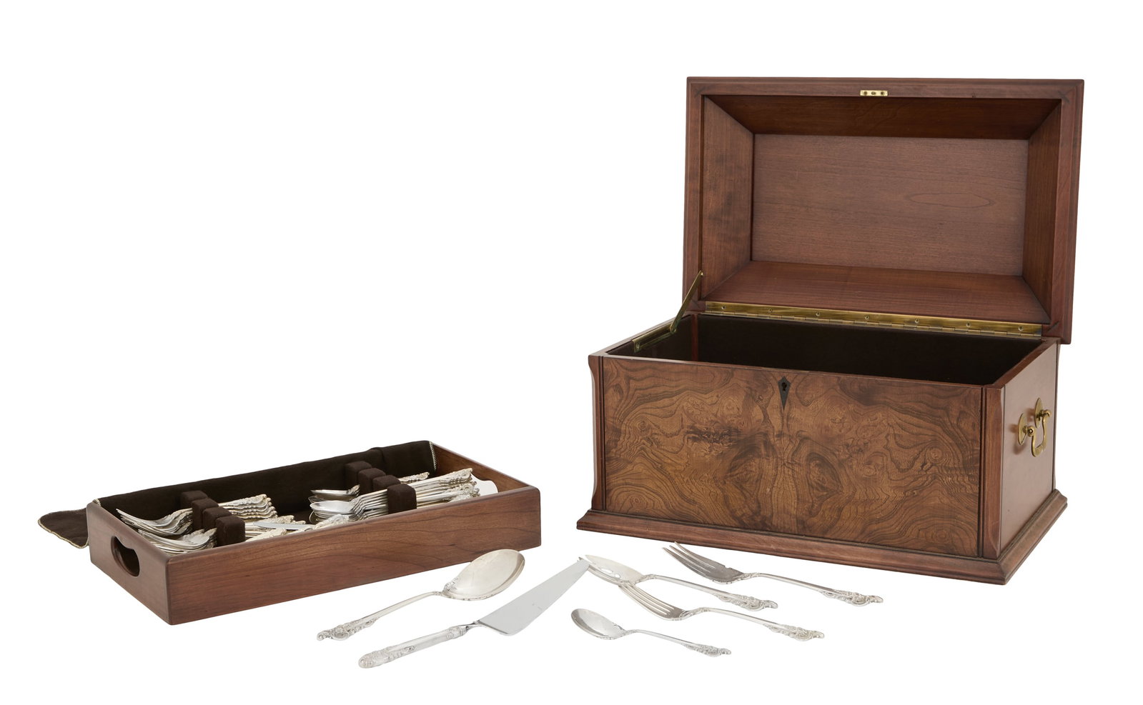 Wallace "Grand Baroque" Sterling Flatware Set (1 of 4)