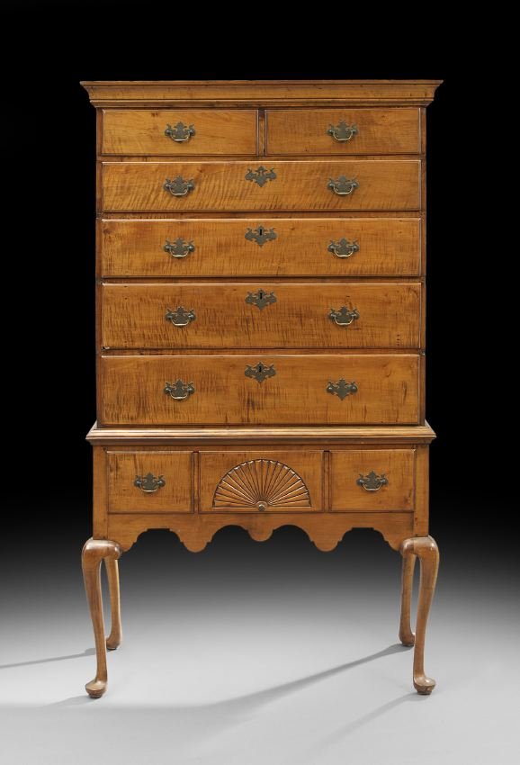 Early American Queen Anne Flat-Top Highboy: Early American Tiger Maple Queen Anne Flat-Top Highboy, 18th century, the upper case with a pair of side-by-side drawers over four graduated long drawers, the associated period base with a single long