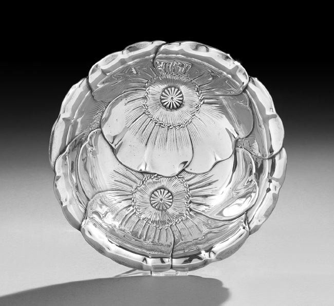 Wallace Silversmiths Sterling "Poppy" Fruit Bowl: Wallace Silversmiths Sterling Silver "Poppy" Fruit Bowl, mid-20th century, Wallingford, Connecticut, dia. 10", 13.95 t. oz.