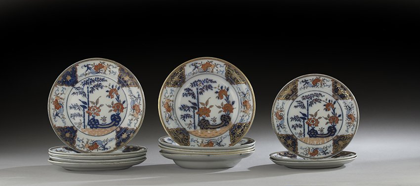 Thirteen-Pieces of English Davenport Dinnerware: Thirteen-Piece Group of English Davenport Dinnerware, ca. 1805-1820, in the Imari palette, marked "Davenport Stone China", including five dinner plates, dia. 10", five soup plates, dia. 10", and three
