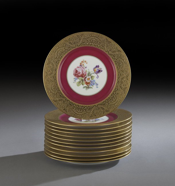 Set of Twelve Bavarian Raised Gilt Service Plates: Set of Twelve Bavarian Raised Gilt Service Plates, first quarter 20th century, signed "Heinrich & Co.", dia. 11".